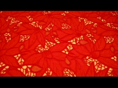 Wunderschöner Tüll-Spitzenstoff mit Blatt-Guipure-Stickerei